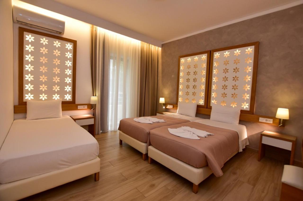 Hotel Aghas Paleochora ภายนอก รูปภาพ